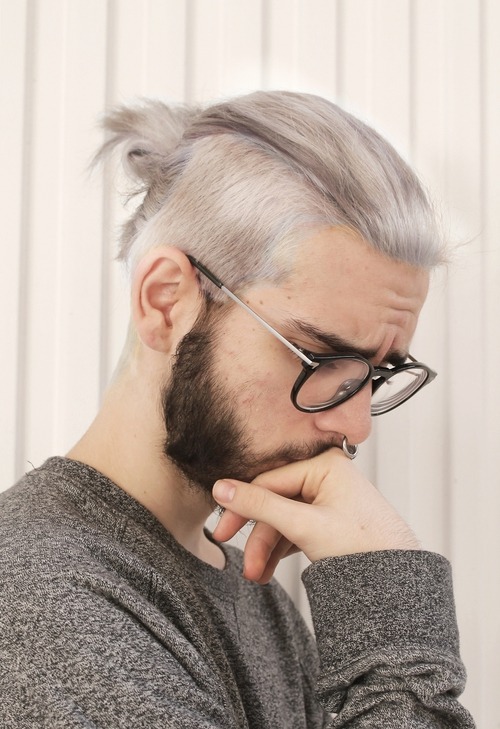 Hot gray top knot