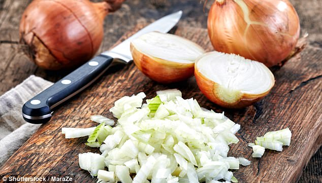 Researchers hoped they could stop you crying when cutting onions but putting vinegar on the chopping board proved unsuccessful