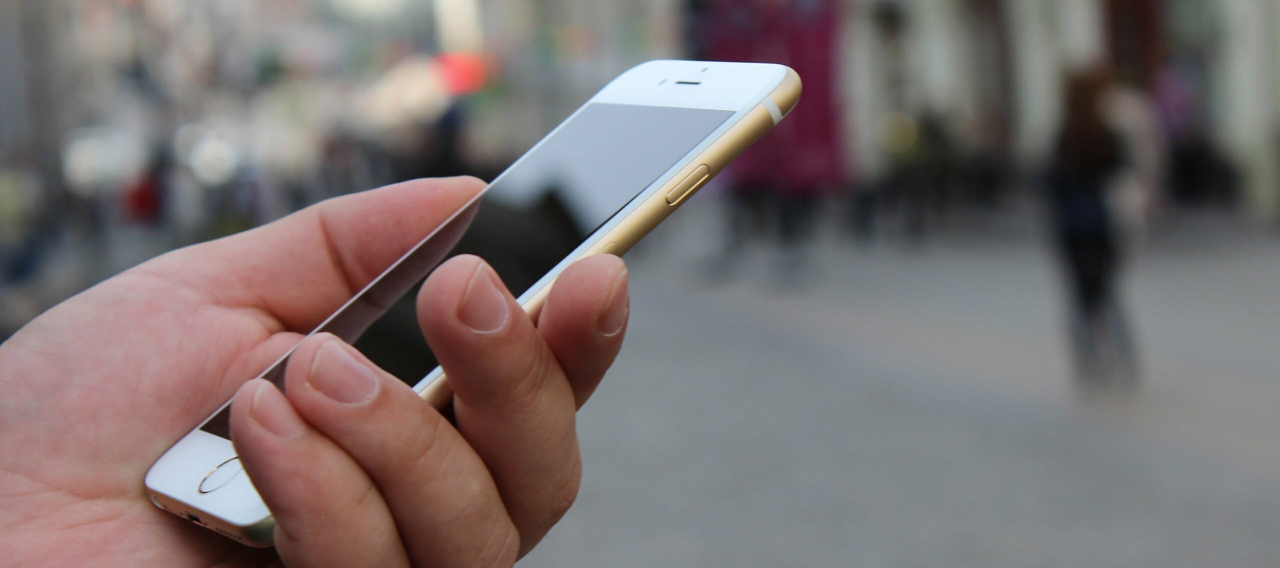 потерял айфон как заблокировать