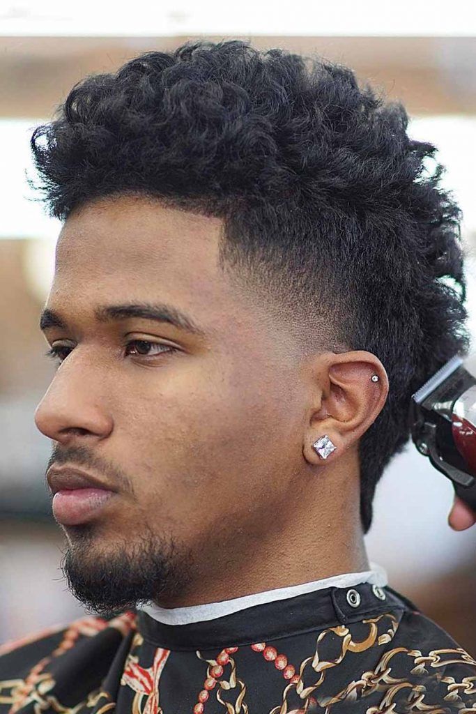 Curly Blowout #shortcurlyhairstyles #shorthairmen #shortcurlyhairmen #shortcurlyhairstylesformen #shortcurlyhaircuts #curlyshorthair 
