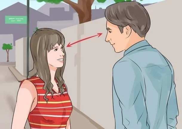 How to toast a girl on the street?