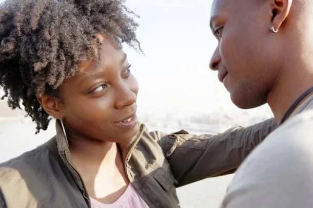 How to toast a girl on the street?