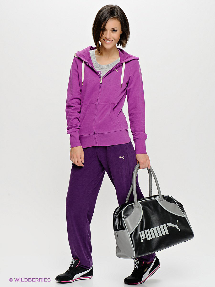 Замечательный спортивный костюм